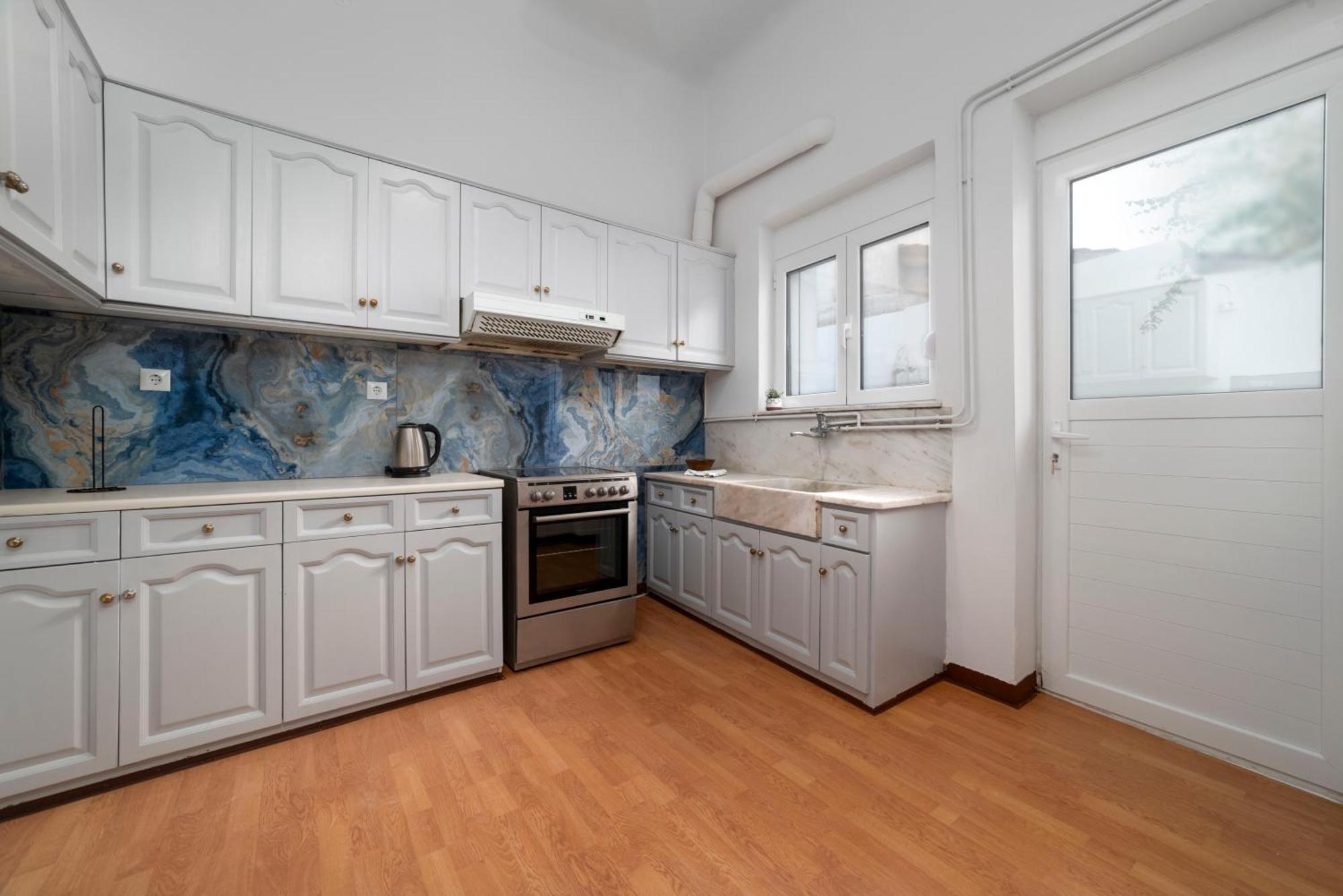 Thissio Getaway 2Ba Next To Athens Ancient Market المظهر الخارجي الصورة