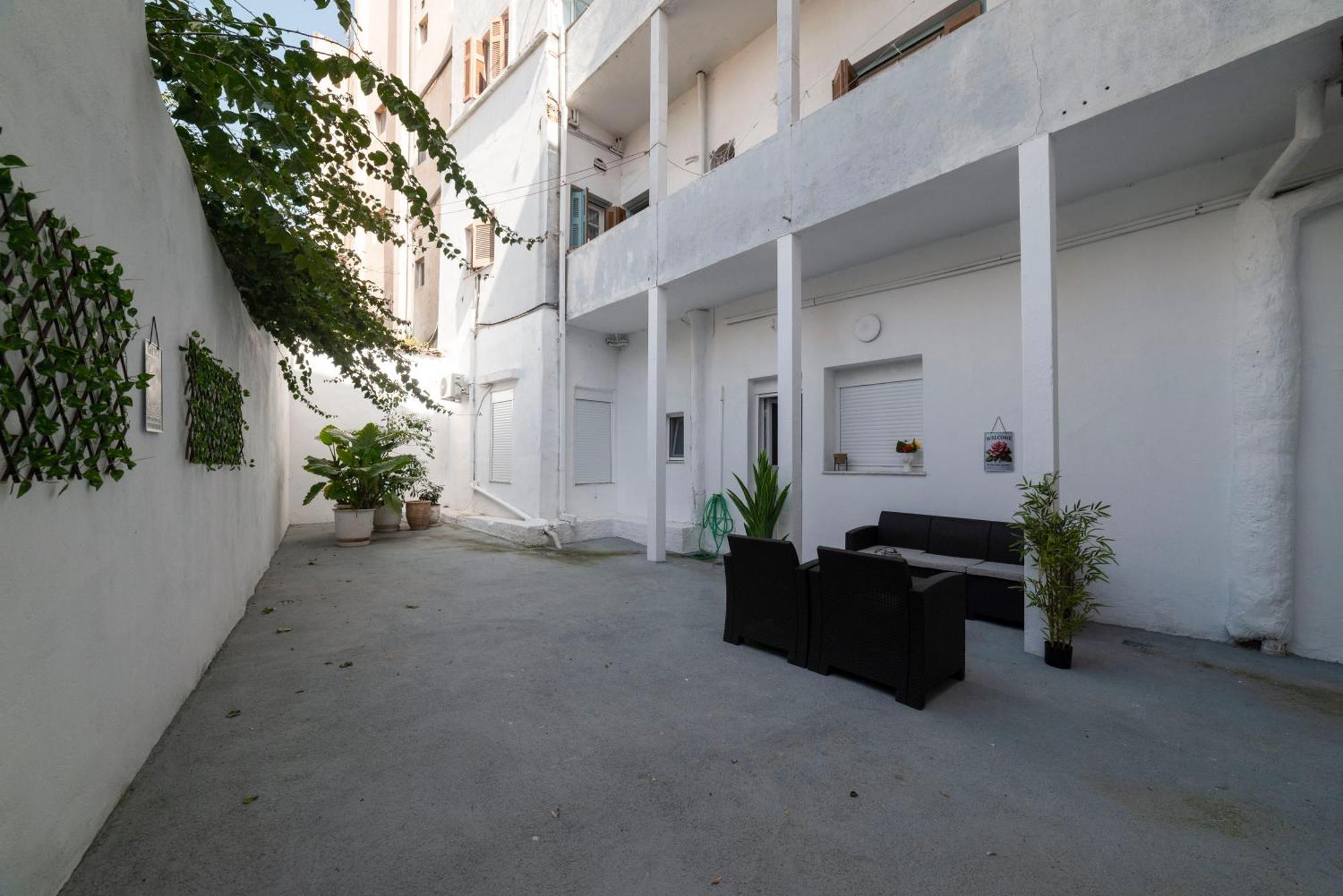 Thissio Getaway 2Ba Next To Athens Ancient Market المظهر الخارجي الصورة