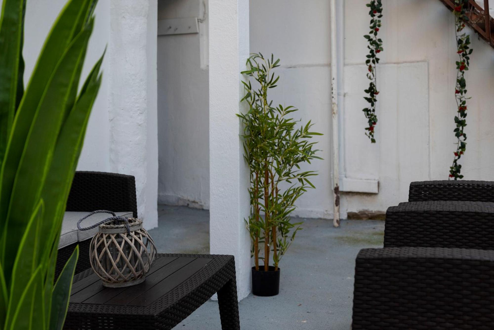 Thissio Getaway 2Ba Next To Athens Ancient Market المظهر الخارجي الصورة
